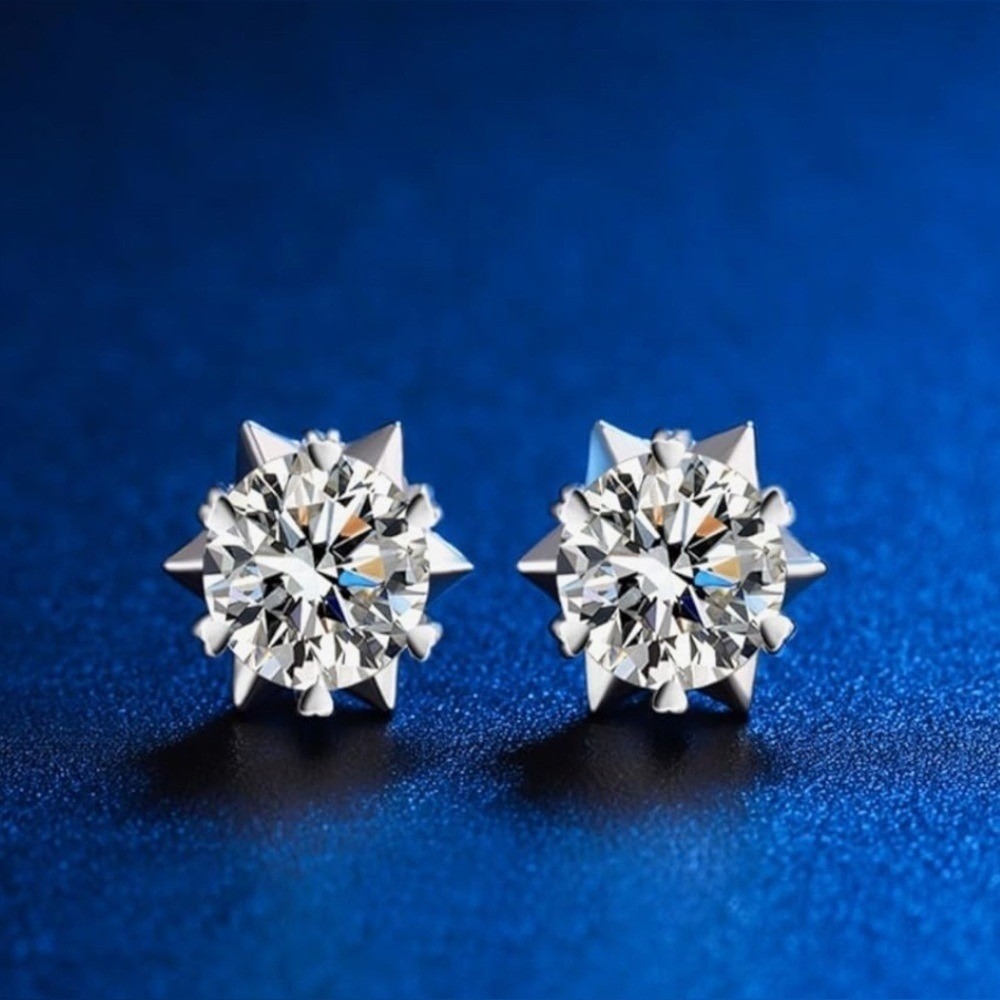 NWT, GRA Moissanite, Sterling Silver Stud Earrings 1K